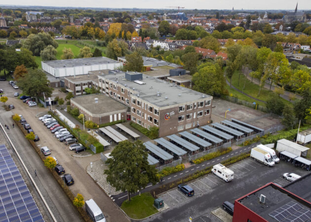 Dronefoto van schoollocatie Goes Klein Frankrijk.