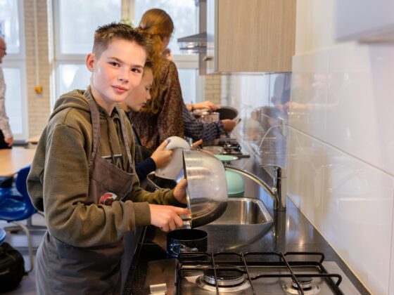 Jongen, les, koken